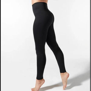 Blanqi SportSupport Hipster Contour Leggings